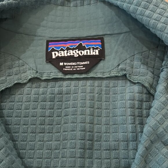 Patagonia Women's Green Jacket - Picture 4 of 6